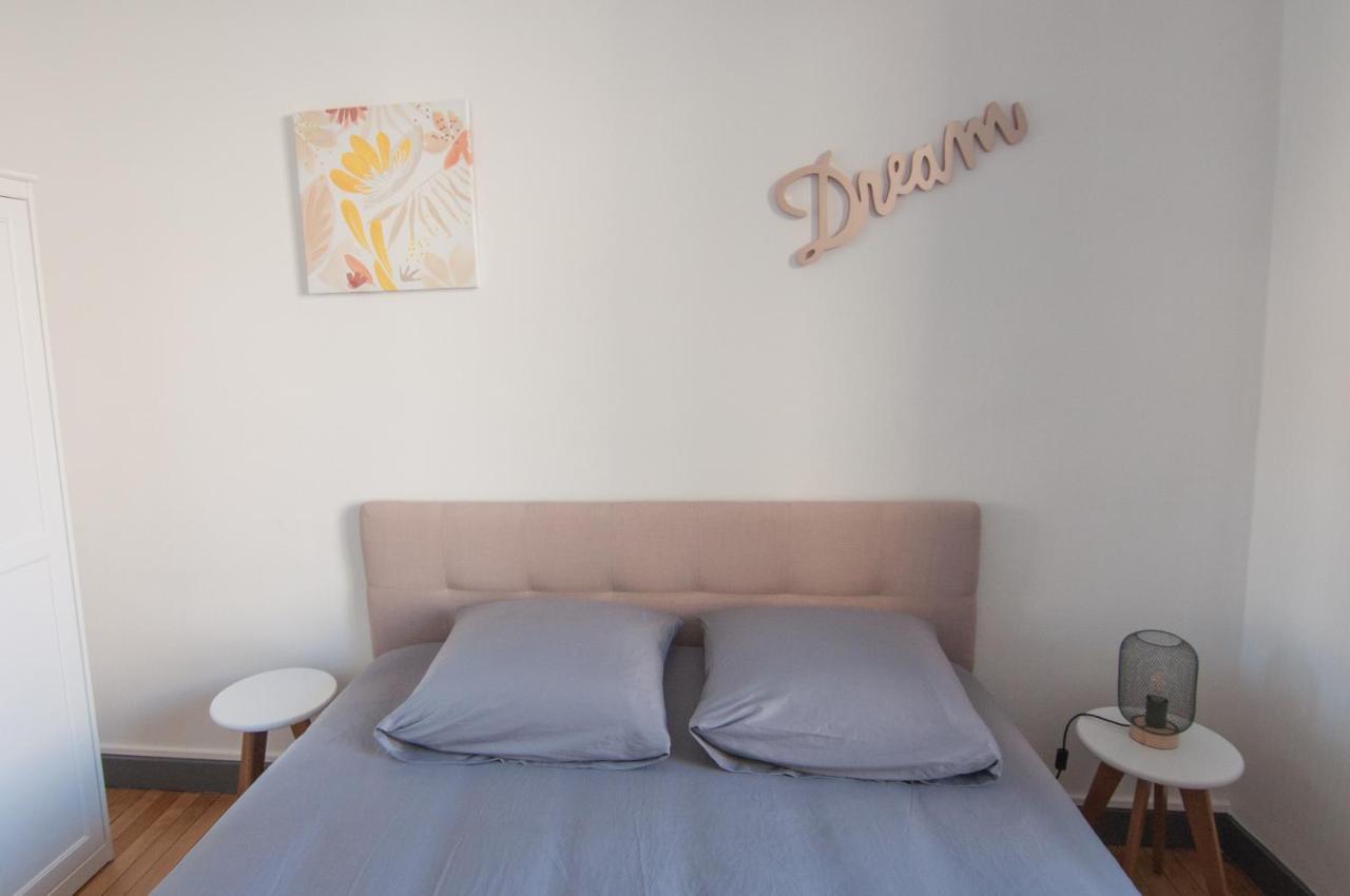 Bel Appartement Tours Centre 2 Chambres, 6 Pers "Pied-A-Tours" Kültér fotó